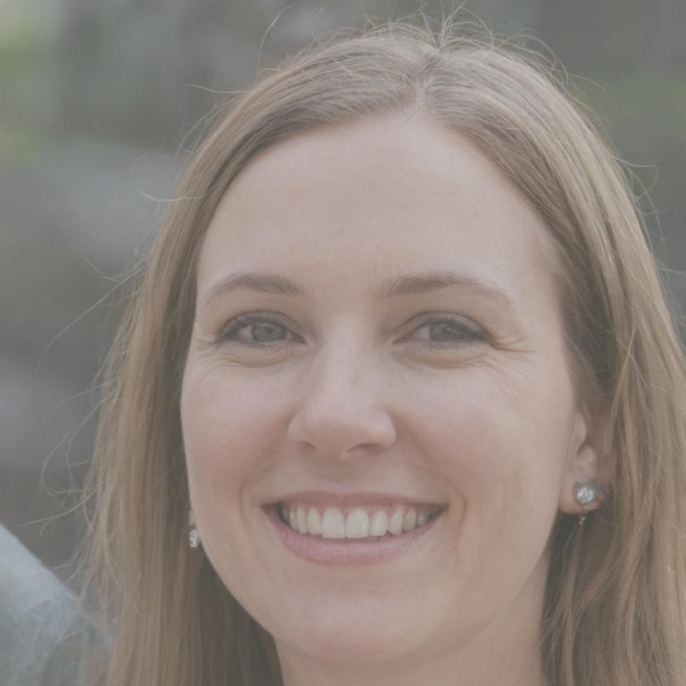 Ana Ruiz, consultora